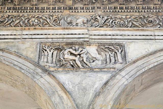 Détail de reliefs, Palais d'été de la reine Anne (Letohrádek královny Anny), (Prazsky Hrad) - Praga, Repubblica Ceca