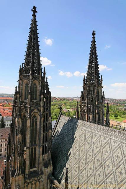 Les flèches de la Cathédrale Saint-Guy, (Sv Vit), (Prazsky Hrad) - Praga, Repubblica Ceca