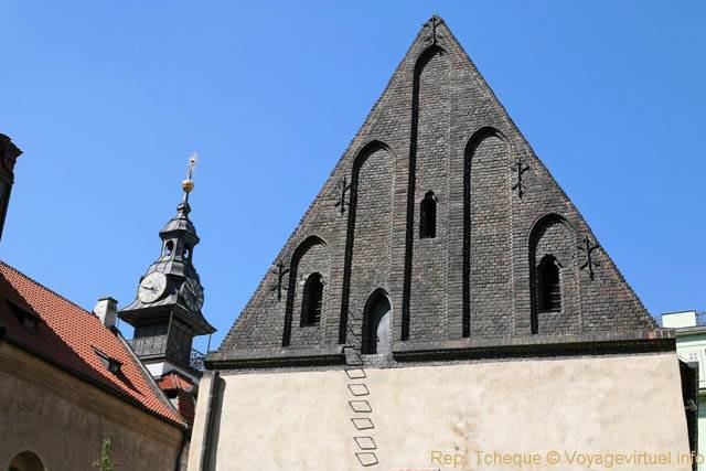 Extérieurs de la Synagogue Vieille-Nouvelle (Staronová synagoga), Josefov - Praga, Repubblica Ceca