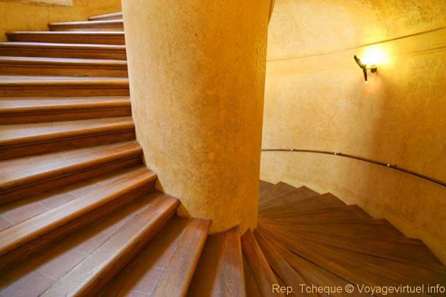 Un escalier en colimaçon du Palais Wallenstein, (Valdstejnsky Palac) - Praga, Repubblica Ceca