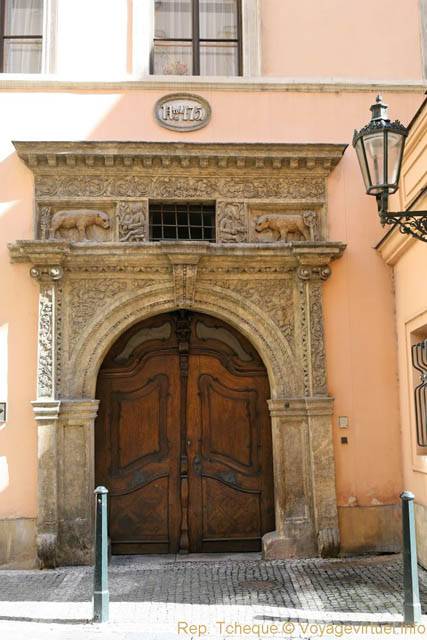 Zelezna, la Porte aux Ours - Praga, Repubblica Ceca