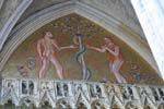 Cathédrale Saint-Guy, Adam et Eve, mosaïque de la Porte d'Or, (Prazsky Hrad), Praga, Repubblica Ceca.
