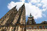 La façade et sa rosace, Cathédrale Saint-Guy, Sv Vit Vaclav A Vojtech, Praga, Repubblica Ceca.