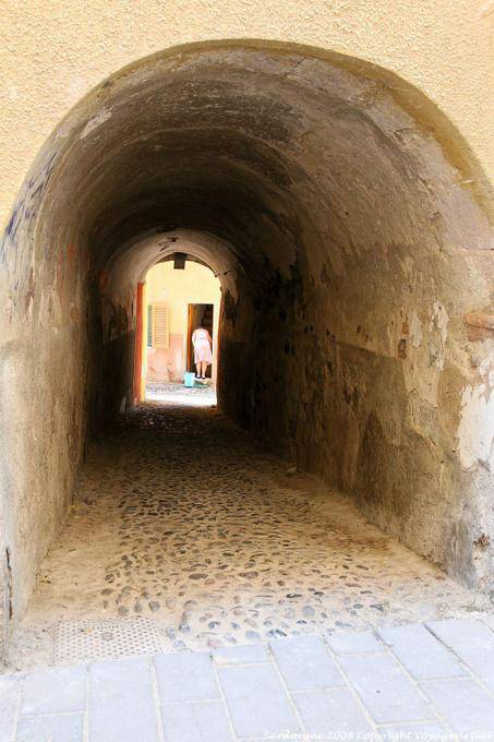 Bosa, passando in via Chassusolo - Sardegna