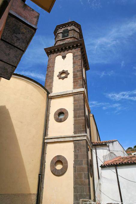 Chiaramonti Tzaramonte campanile della chiesa - Sardegna