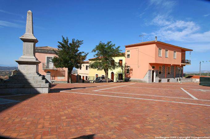 Luogosanto Piazza del Paese, panorama - Sardegna