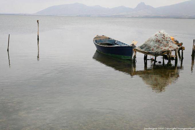 Marceddi, barca e reti - Sardegna