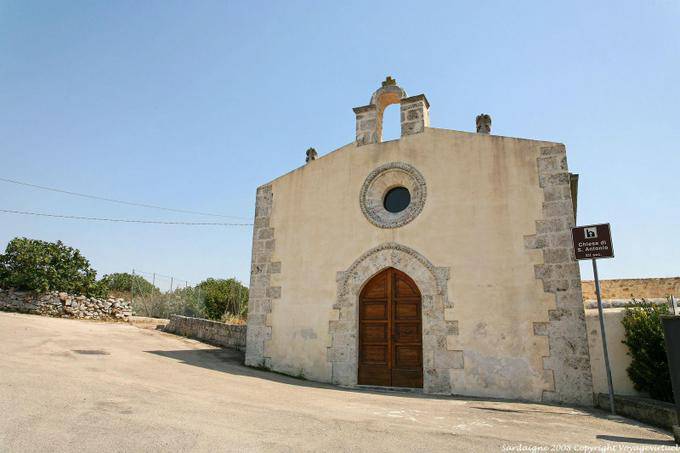 Monteleone Rocca Doria, Chiesa di San Antonio - Sardegna