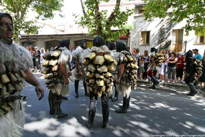 Nuoro, Festa del Redentore, Sonaggiaose Surzu Ortueri, campane chilo - Sardegna