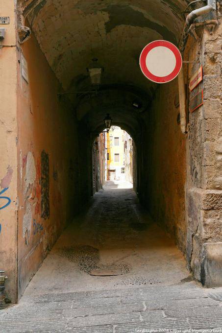 Sassari, Corso Vittorio Emanuele II, arco - Sardegna