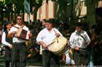 Nuoro, Festa del Redentore, Tamburinos Gavoi, il tamburo e il triangolo, Sardegna.