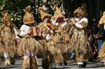 Nuoro, Festa del Redentore, abito tradizionale di verdure, Sardegna.