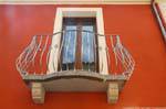 Olbia, via Piccola, balcone finestra, Sardegna.