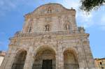 Decorazione barocca sopra il portico facciata Museo del Tesoro, Cattedrale di San Nicola, Sassari, Sardegna.