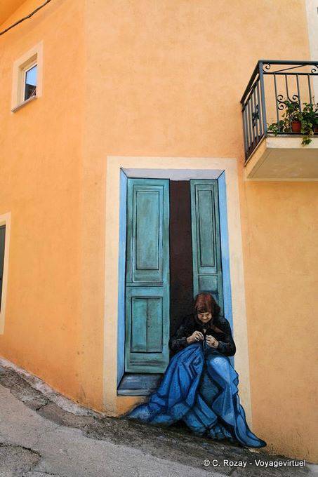 Orgosolo, la sarta sul muro senza porte - Sardegna