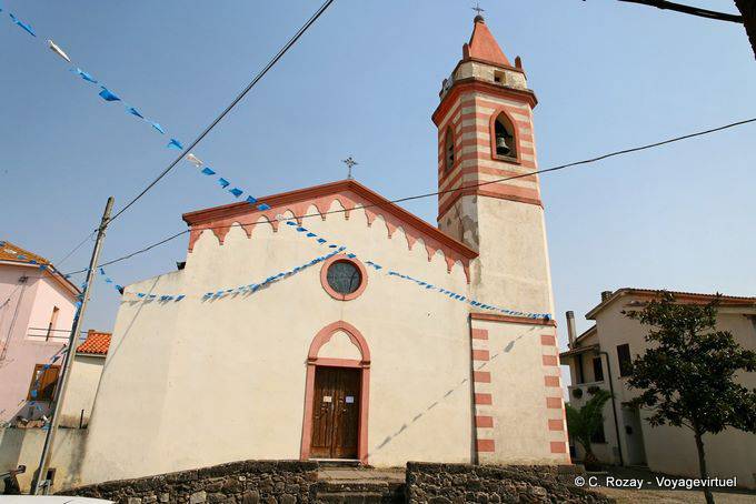 Tinnura, la chiesa parrocchiale dedicata a S. Anna - Sardegna