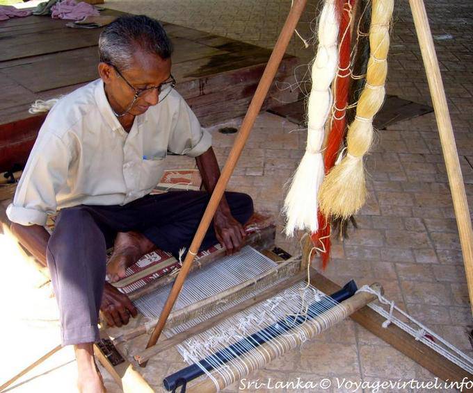 Artigiano al telaio, Beruwela - Ceylon Sri Lanka