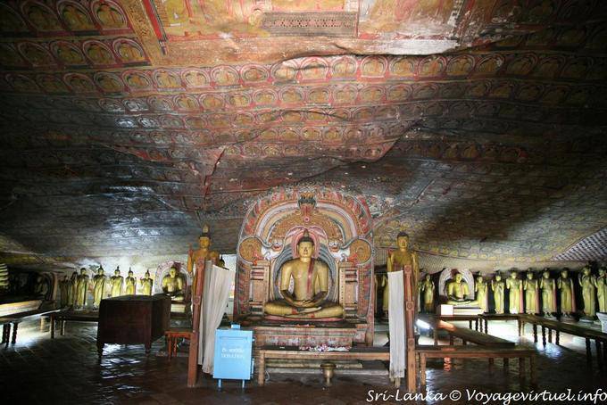 Panorama Cave Maha Viharaya ALUT, Dambulla Cave Temple - Ceylon Sri Lanka