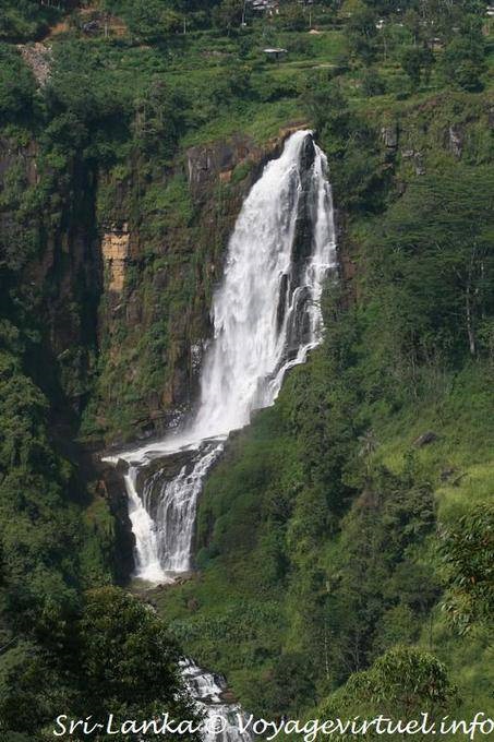 Un'altra vista delle cascate a Devon - Ceylon Sri Lanka