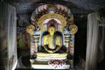 Figure del drago su Makara Torana, Pacchima Viharaya, Tempio d'oro, Dambulla, Ceylon Sri Lanka.