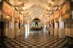 Panorama sul lato interno del nuovo tempio Dalada, Kandy, Ceylon Sri Lanka.