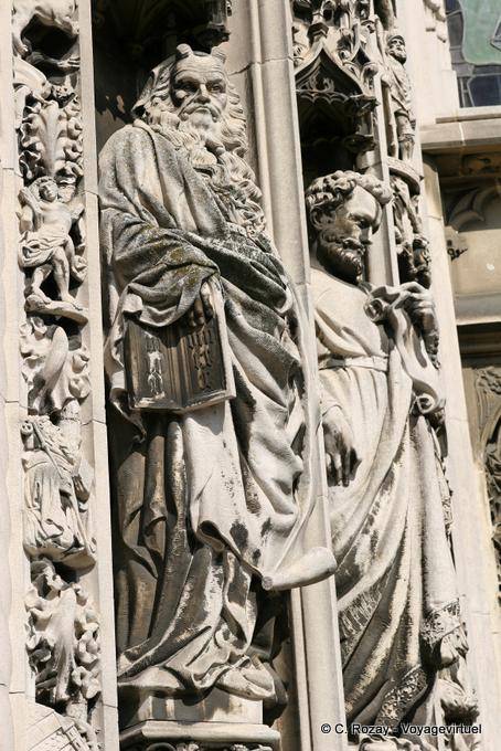 Sculture, Cattedrale di Losanna - La Svizzera