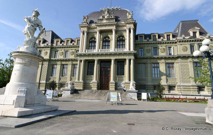 Palazzo di Giustizia, Losanna, Esplanade Montbenon - La Svizzera