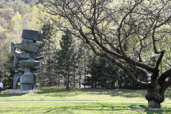 Martigny, Fondazione Gianadda, Alicia Penalba, il doppio - La Svizzera
