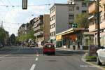 Auto del pedale su una strada a Losanna, La Svizzera.