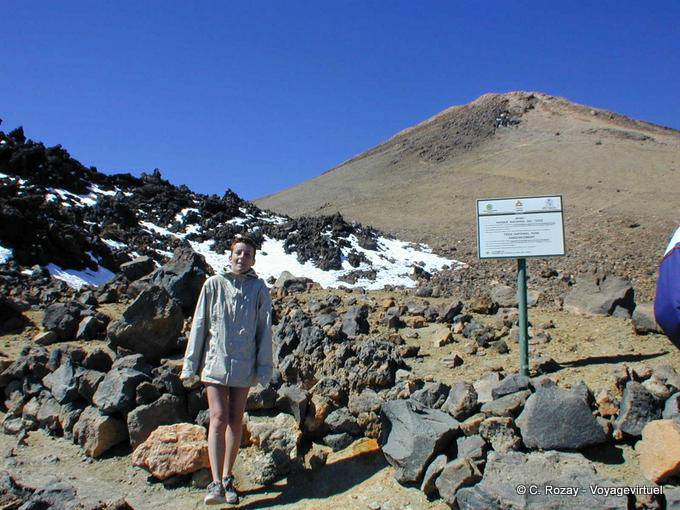Freddo, a piedi sul vulcano Teide, Tenerife