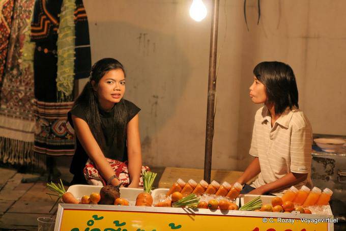Carota mercato dei succhi, Chiang Mai - La Tailandia