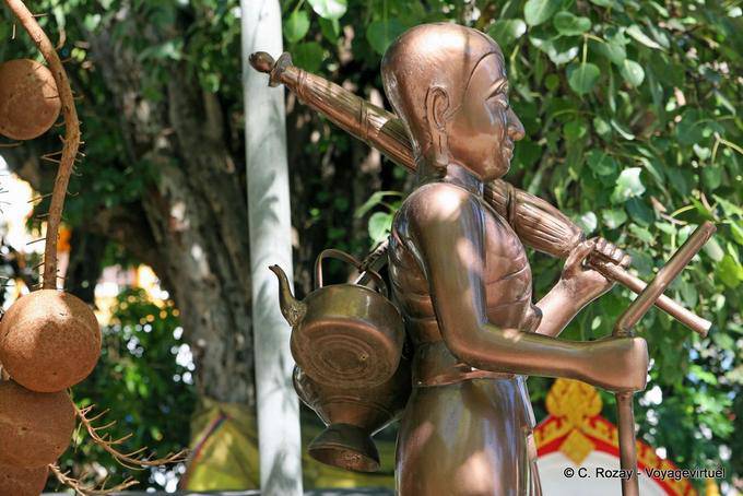 Casseruole Statua, Chiang Mai Temple - La Tailandia