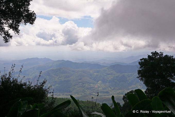 Panorama nuvoloso, Chiang Mai - La Tailandia