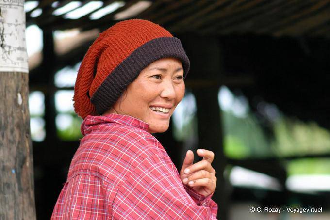 La donna nel cappello, Chiang Mai - La Tailandia