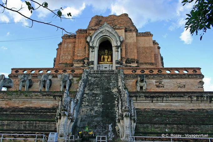 Wat Chedi Luang, Chiang Mai - La Tailandia