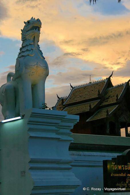 Il Custode di ingresso, Wat Phra Singh, Chiang Mai - La Tailandia