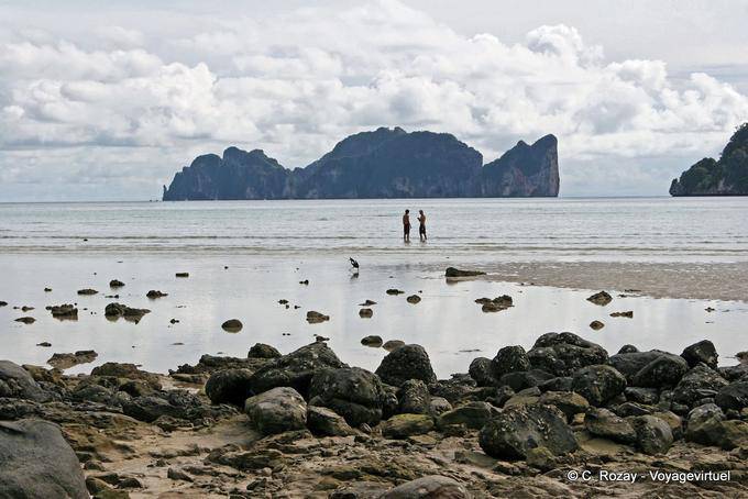 Di fronte Hin Phae, Phi Phi Island - La Tailandia