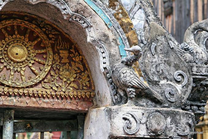Piccione pietra, il Wat Phra That Lampang Luang - La Tailandia