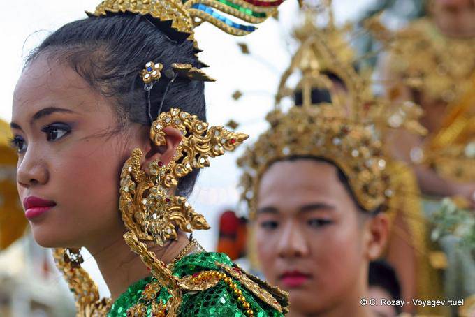 Ear Decorazione Festival Patong, Phuket - La Tailandia
