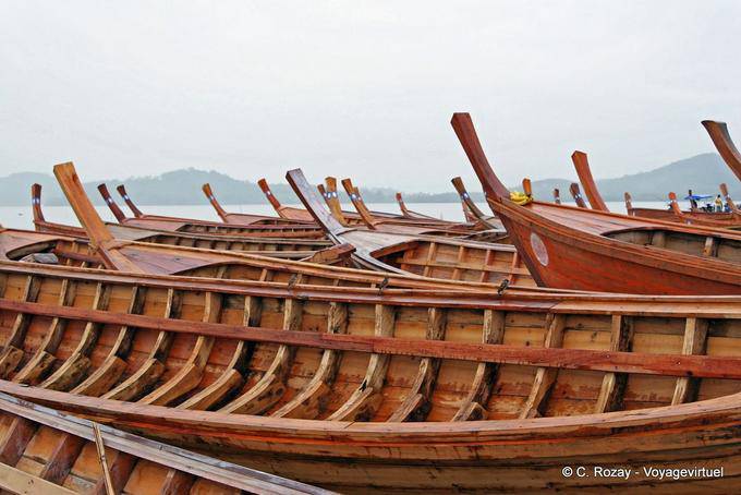 Barca in teak, Phuket Town Gypsy - La Tailandia