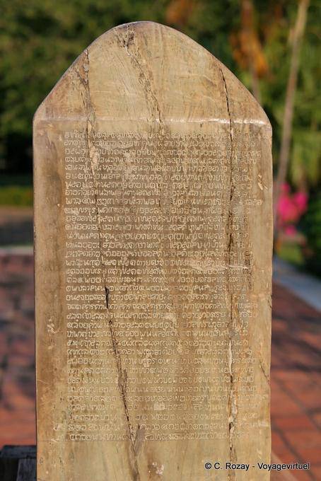 Replica della stele Ramkhamhaeng, Sukhothai - La Tailandia
