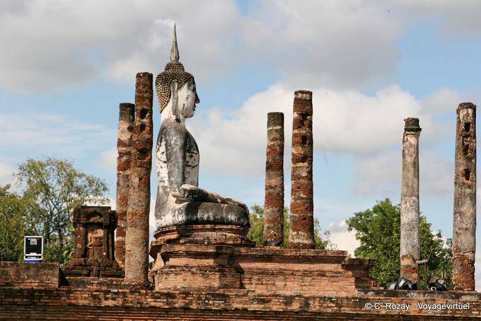 Buddha Profilo Gran Viharn, Sukhothai, Wat Mahathat - La Tailandia