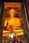 Il Buddha, Somma Po Hud Kong, Wat Choeng Phanan, Ayutthaya, La Tailandia.