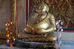 Un altro grande pancia Buddha, Wat Choeng Phanan, Ayutthaya, La Tailandia.
