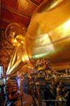 Buddha sdraiato sul letto di morte, l'accesso alla parinirvana, Wat Pho, Bangkok, La Tailandia.