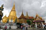 Phra Sri Rattana Chedi e Mondop, Wat Phra Kaew, Bangkok, La Tailandia.
