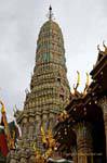 Phra Prang Thep di Prasart Bidorn, Tempio Phra Kaew, Bangkok, La Tailandia.