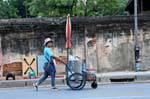 Venditore ambulante, Chiang Mai, La Tailandia.