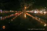 Loy Krathong illuminazione per lacustre, Chiang Mai, La Tailandia.