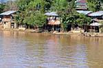 Case a fiume, Chiang Mai, La Tailandia.